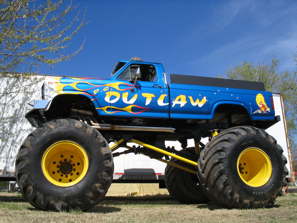 Outlaw Monster Truck